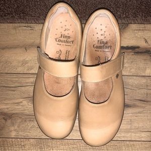 Finn Comfort Women’s Light Tan Mary Jane Leather Shoes Made in Germany Size 40/9